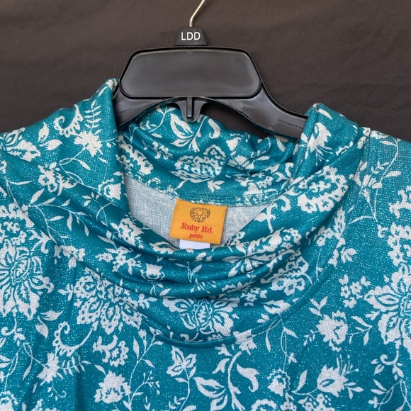 3/$45 Ruby Rd top metallic floral print pullover w stretch casual office PL - Picture 9 of 17